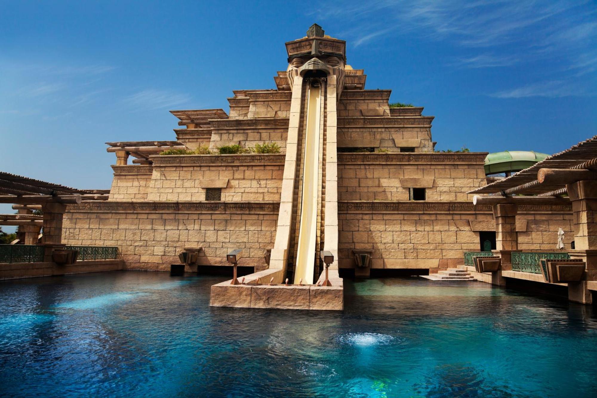 Tower - Downtown Dream, Ocean View, Opposite Mall Dubai