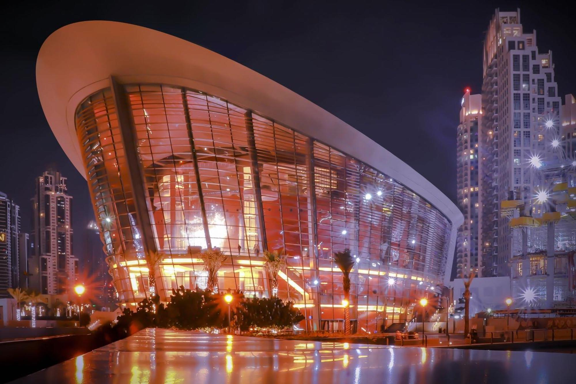 Tower - Downtown Dream, Ocean View, Opposite Mall Dubai