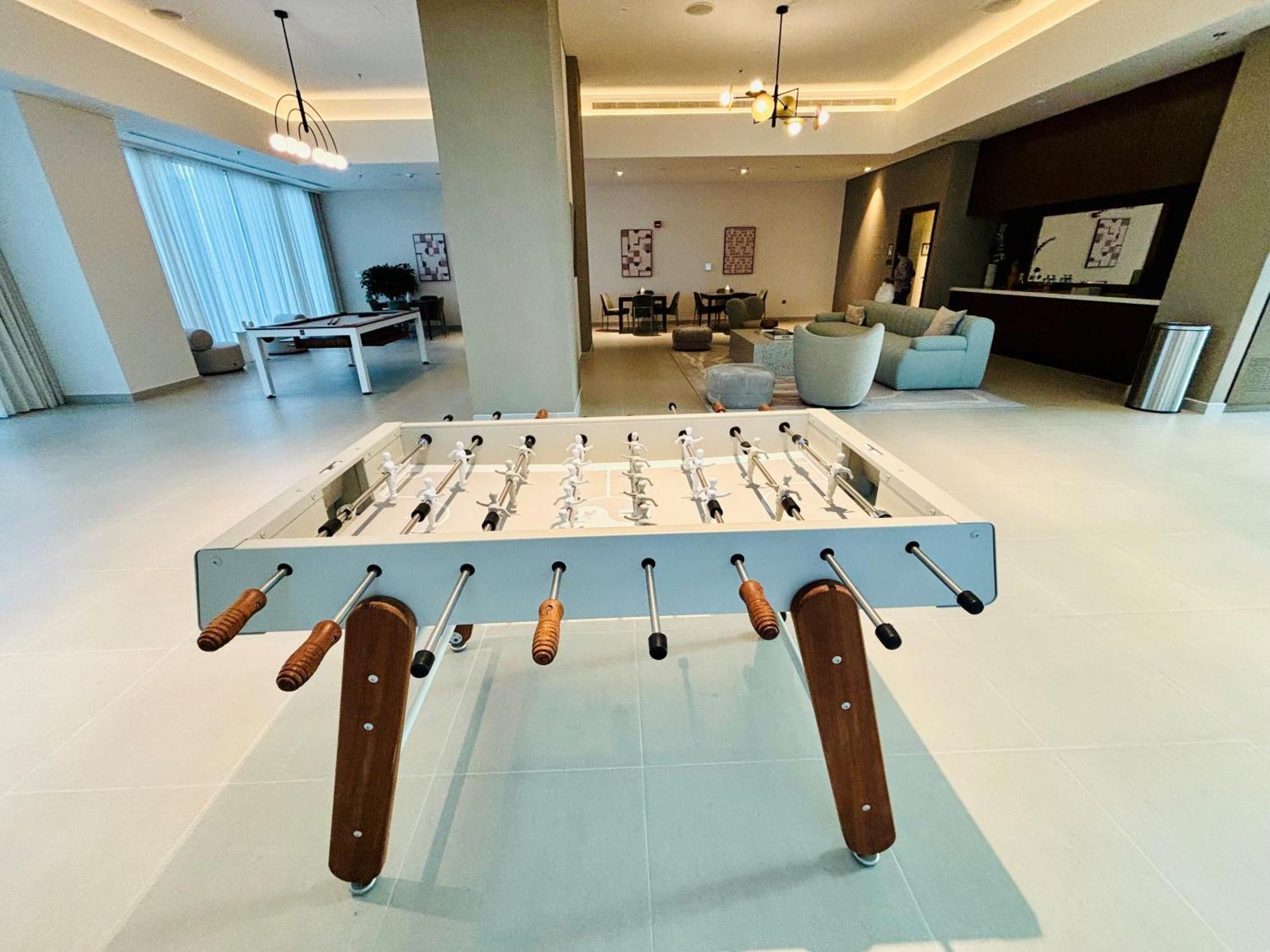 Tower - Downtown Dream, Ocean View, Opposite Mall Apartment Dubai
