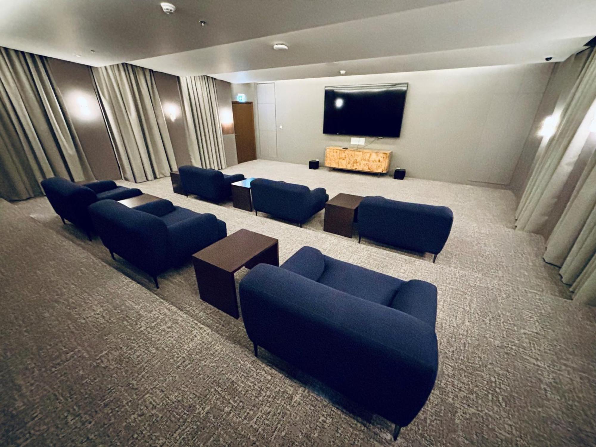 Tower - Downtown Dream, Ocean View, Opposite Mall Apartment Dubai